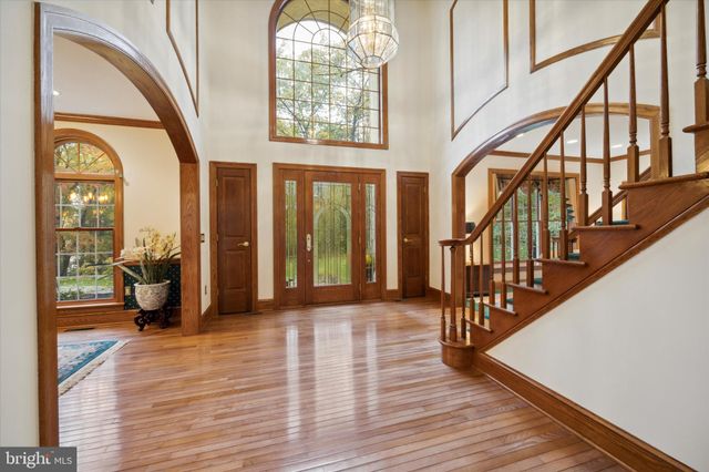 $975,000 | 44 Crown Oak Drive, Malvern, PA 19355