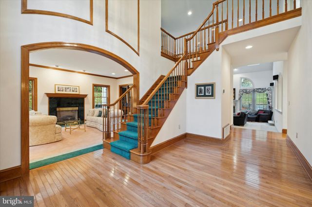 $975,000 | 44 Crown Oak Drive, Malvern, PA 19355