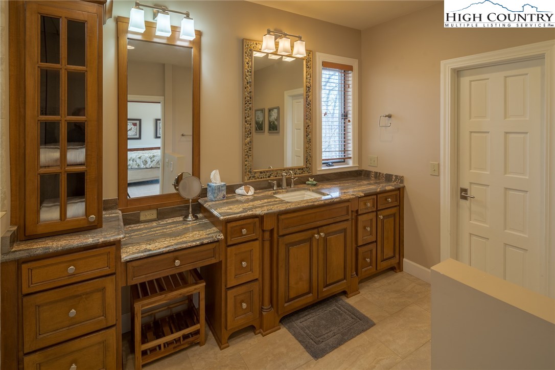 1215 Evergreen Drive Boone, NC 28607 - Photo 14 of 34