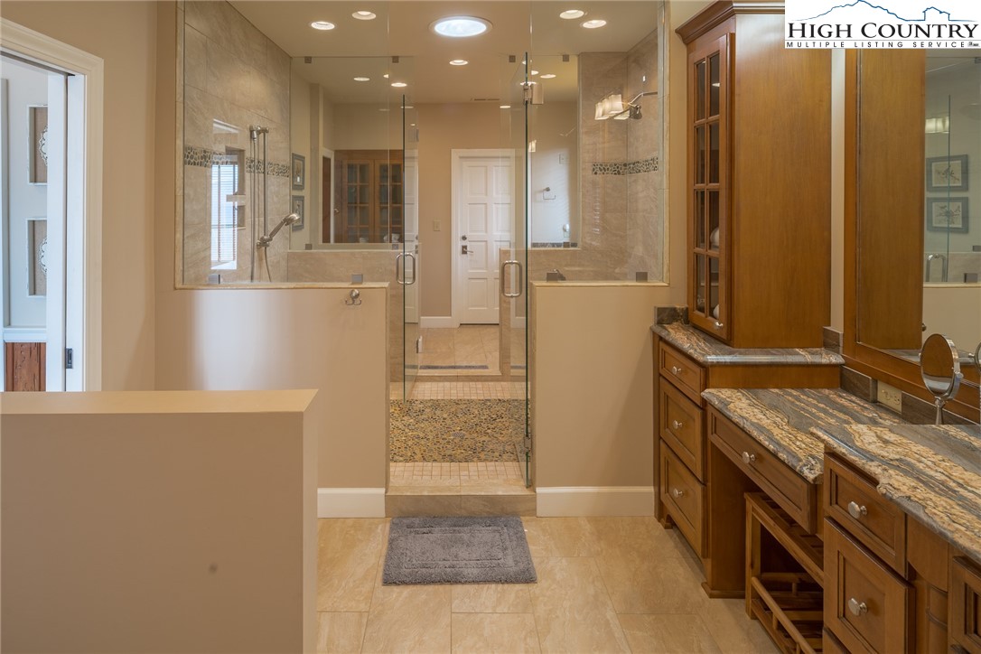 1215 Evergreen Drive Boone, NC 28607 - Photo 15 of 34