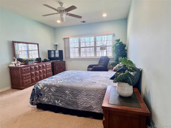 $485,000 | 4001 St Andrews Avenue, Unit 4001, Riverhead, NY 11901