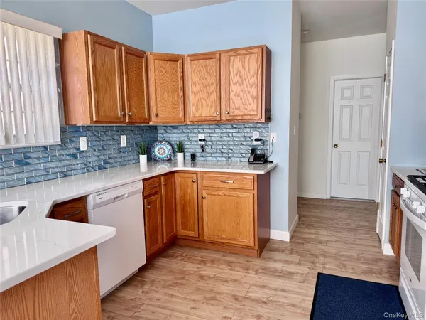 $485,000 | 4001 St Andrews Avenue, Unit 4001, Riverhead, NY 11901