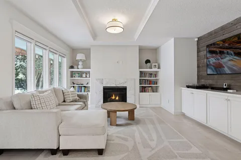 $1,850,000 | 14 Woodland Road, Edina, MN 55424