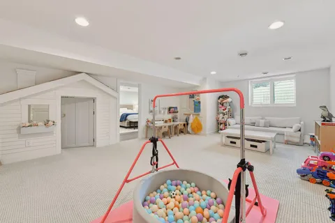 $1,850,000 | 14 Woodland Road, Edina, MN 55424