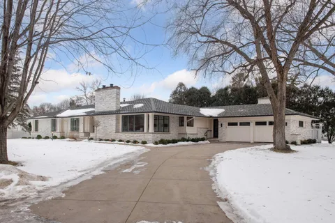 $1,850,000 | 14 Woodland Road, Edina, MN 55424