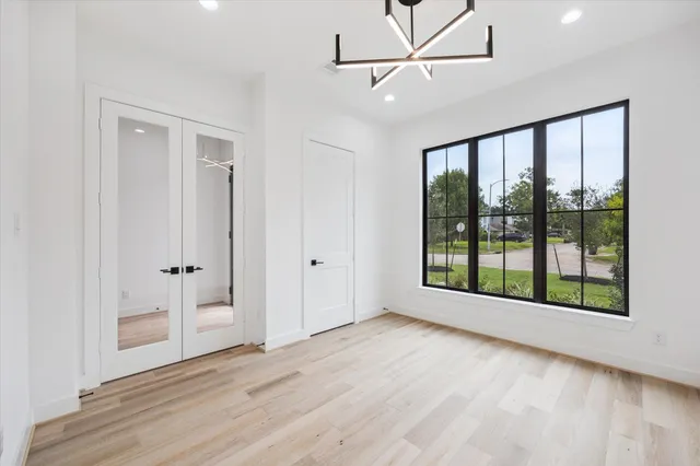 $1,420,000 | 1201 Confederate Road, Houston, TX 77055