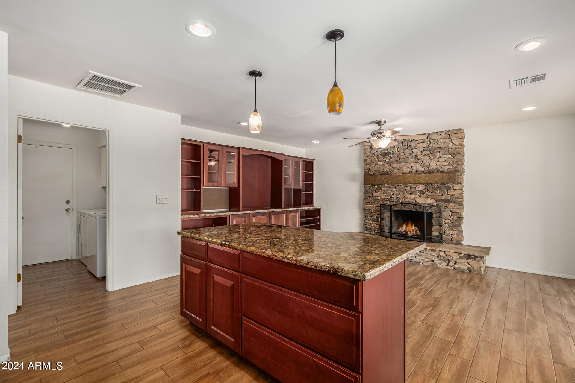 6101 East Spring Road Scottsdale, AZ 85254 - Photo 10 of 37 0013-13-Spring