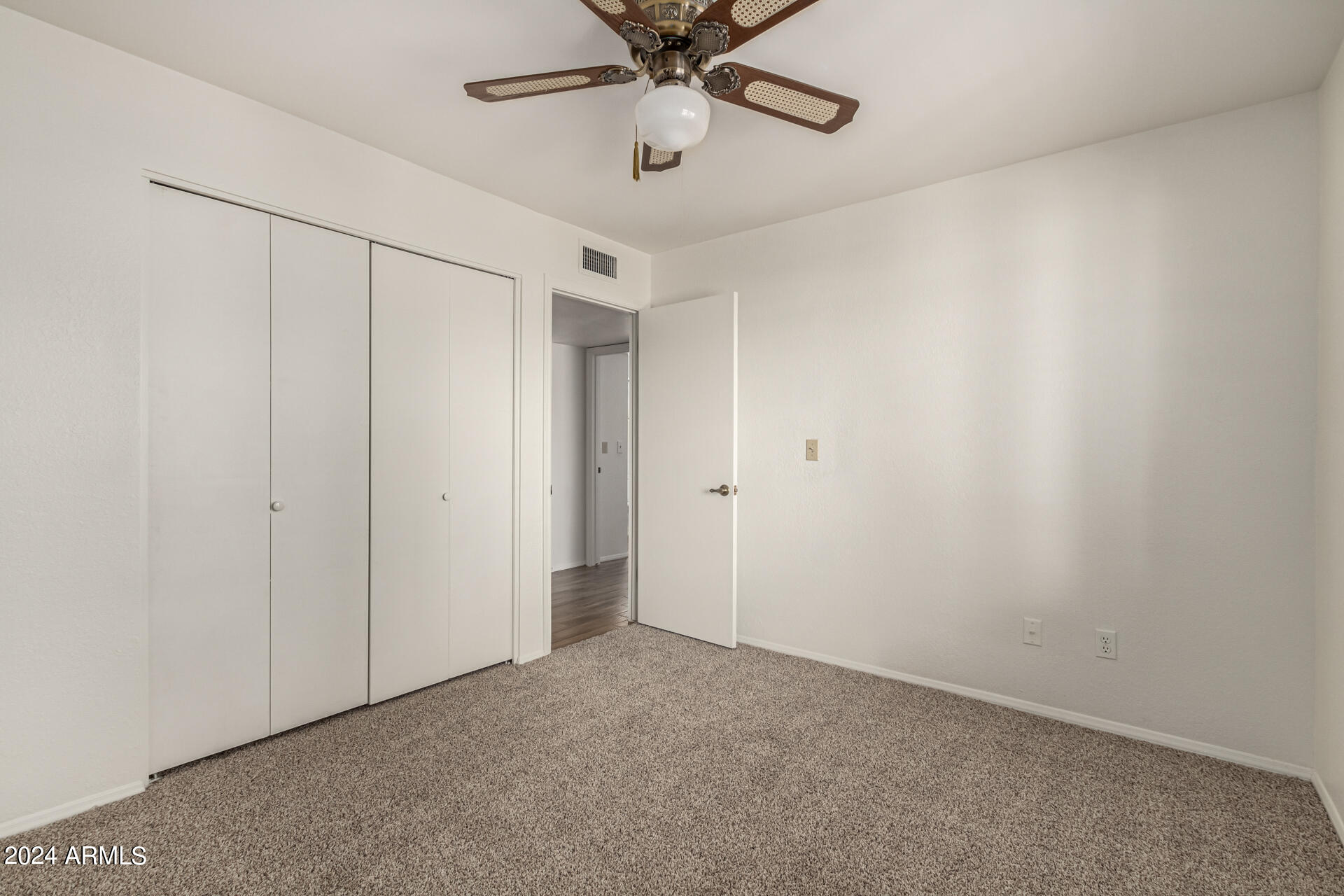 6101 East Spring Road Scottsdale, AZ 85254 - Photo 16 of 37 0024-24-Spring