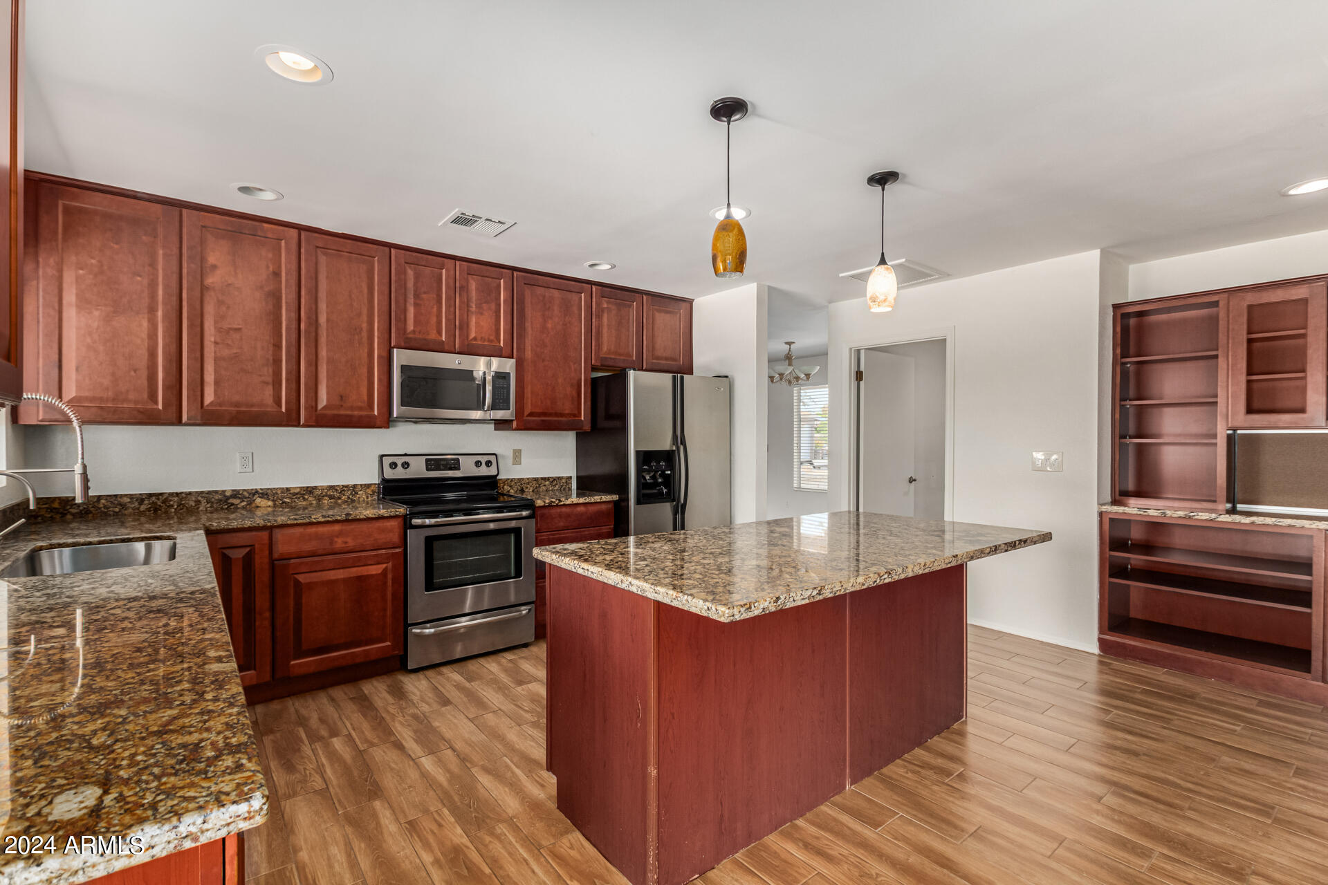 6101 East Spring Road Scottsdale, AZ 85254 - Photo 7 of 37 0016-16-Spring