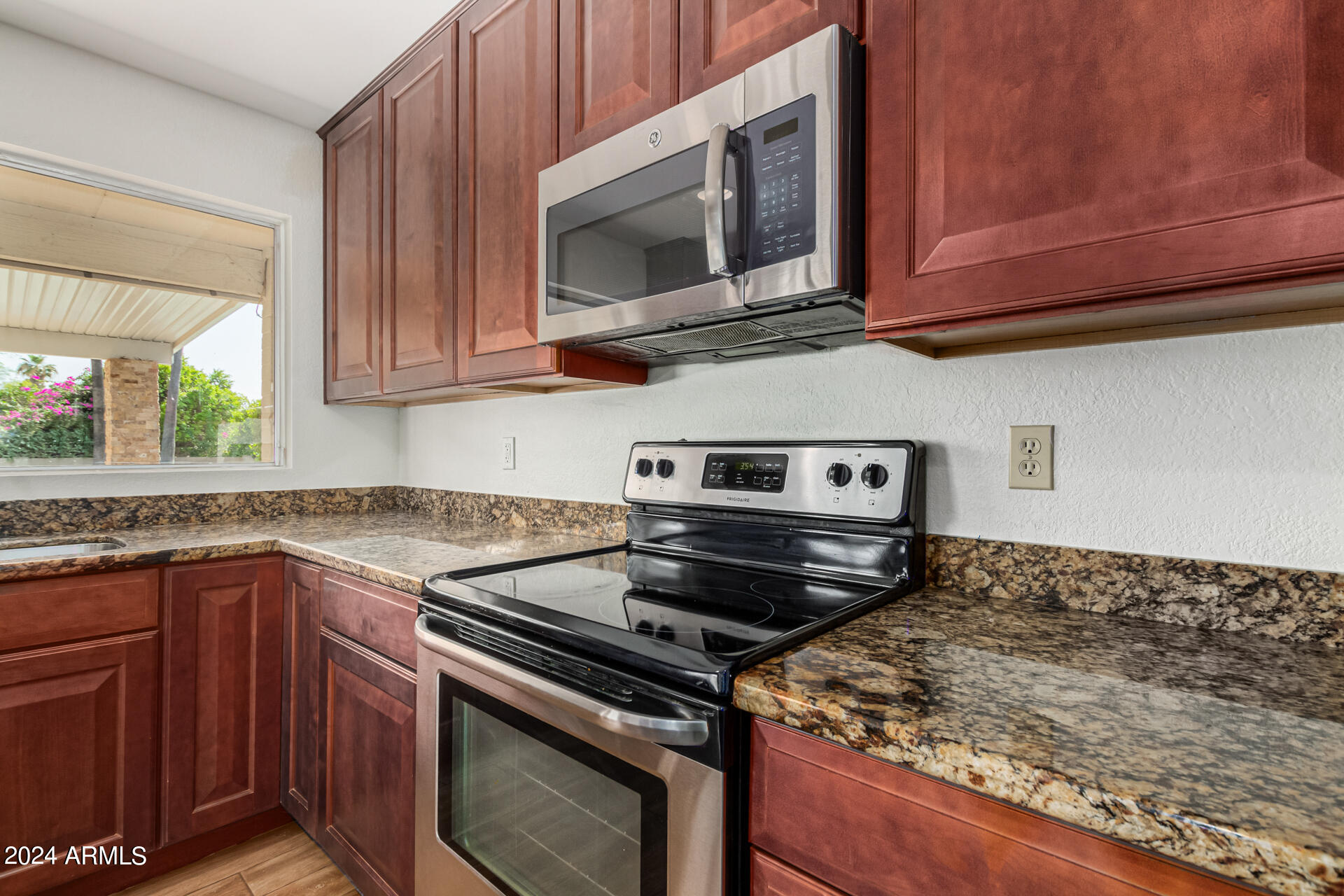 6101 East Spring Road Scottsdale, AZ 85254 - Photo 8 of 37 0018-17-Spring
