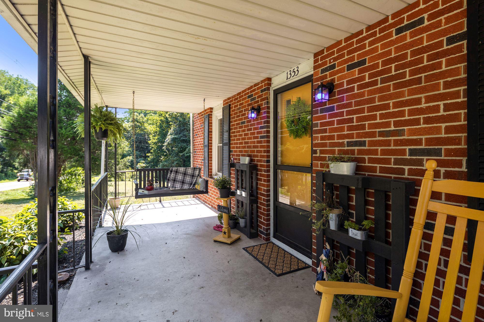 1353 Blue Ball Road Elkton, MD 21921 - Photo 5 of 33 Front Porch