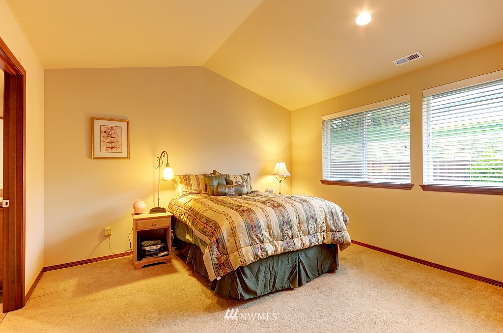 22833 42nd Drive Southeast Bothell, WA 98021 - Photo 13 of 22