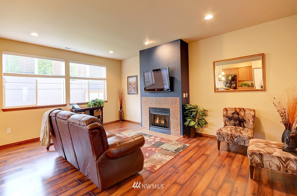 22833 42nd Drive Southeast Bothell, WA 98021 - Photo 4 of 22