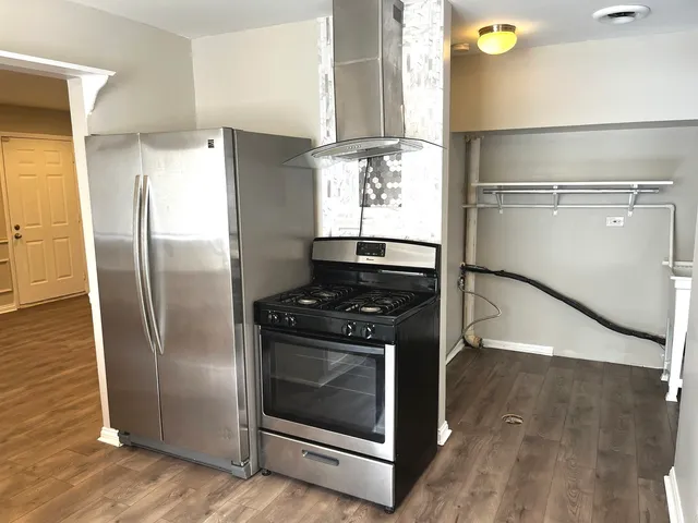 $130,000 | 22 Apple Lane, Park Forest, IL 60466