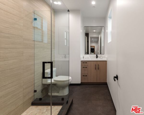 $17,300 | 4329 Agnes Avenue, Studio City, CA 91604