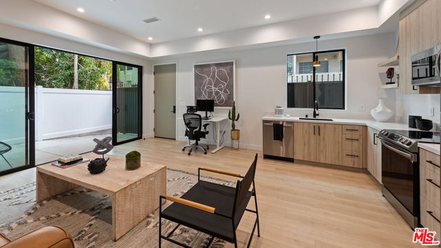 $17,300 | 4329 Agnes Avenue, Studio City, CA 91604