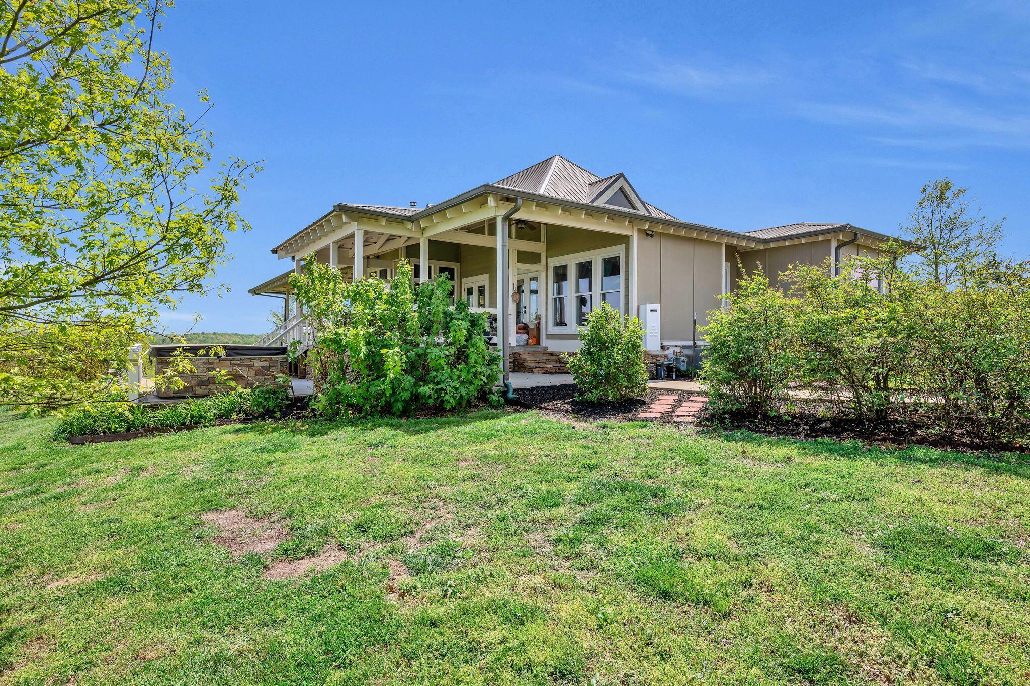 39 Fayetteville Road Kelso, TN 37348 - Photo 45 of 76 rg2604121-1038