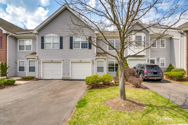 $673,500 | 103 Crest Stone Circle, Princeton, NJ 08540