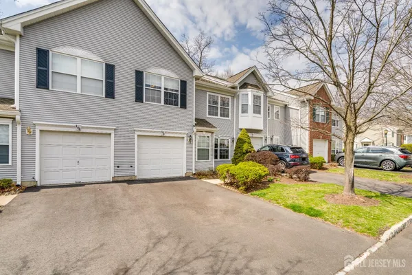 $673,500 | 103 Crest Stone Circle, Princeton, NJ 08540
