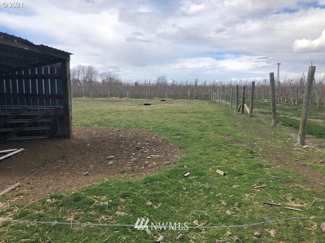 52987 Appleton Road Milton Freewater, OR 97862 - Photo 19 of 23