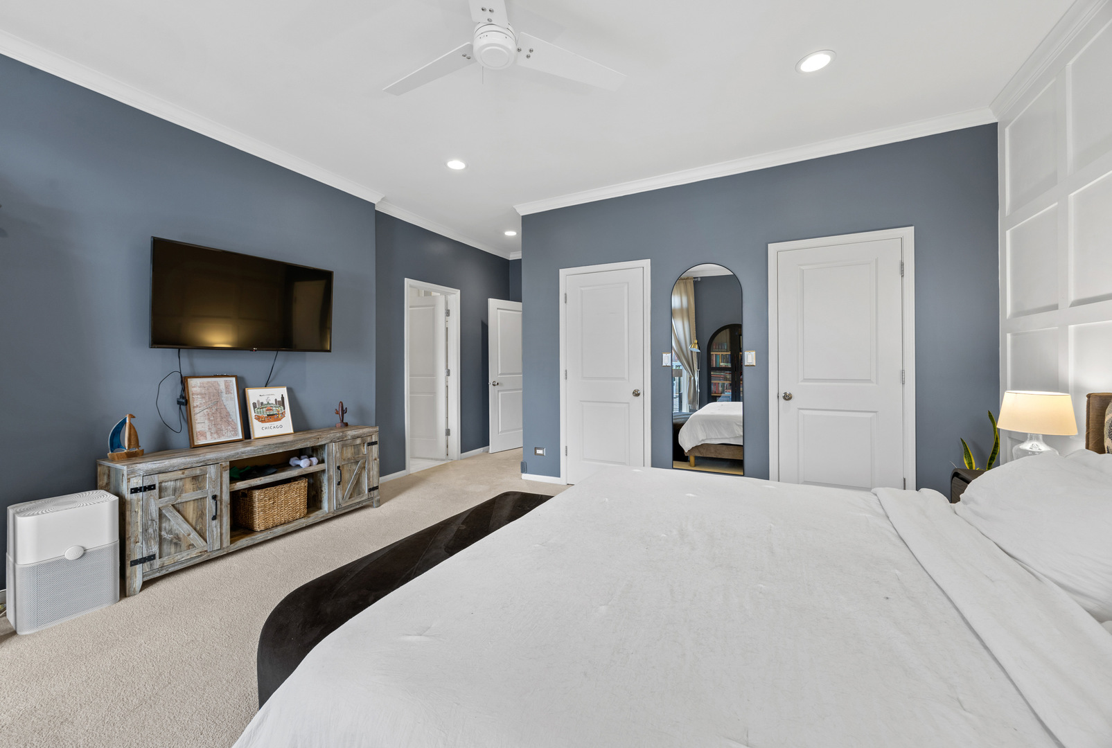 860 West Buckingham Place, Unit 2W Chicago, IL 60657 - Photo 15 of 27