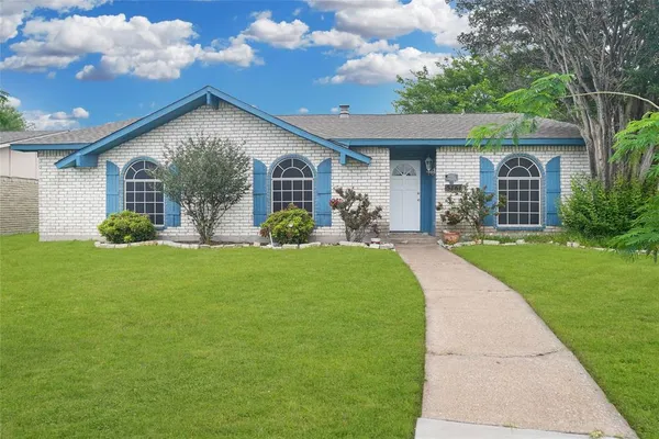$2,700 | 5161 Bartlett Drive, The Colony, TX 75056