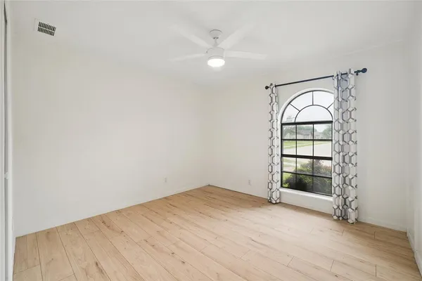 $2,700 | 5161 Bartlett Drive, The Colony, TX 75056