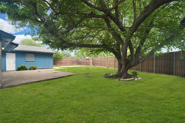 $2,700 | 5161 Bartlett Drive, The Colony, TX 75056