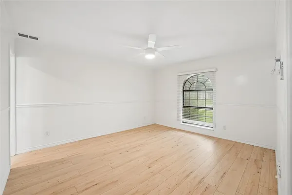 $2,700 | 5161 Bartlett Drive, The Colony, TX 75056