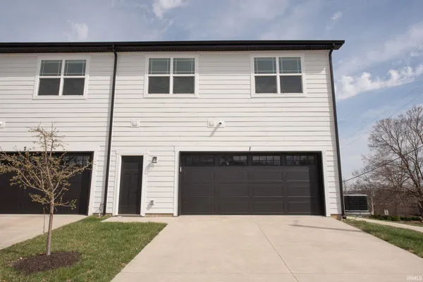 $399,900 | 420 Catherwood Drive, Unit 1, West Lafayette, IN 47906