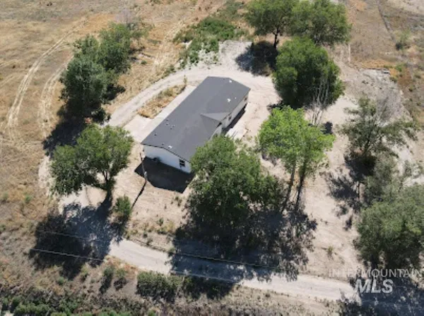 $590,000 | 2940 1st Lane East, Parma, ID 83660