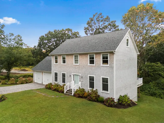 $1,395,000 | 1 Egret Road, Mystic, CT 06355