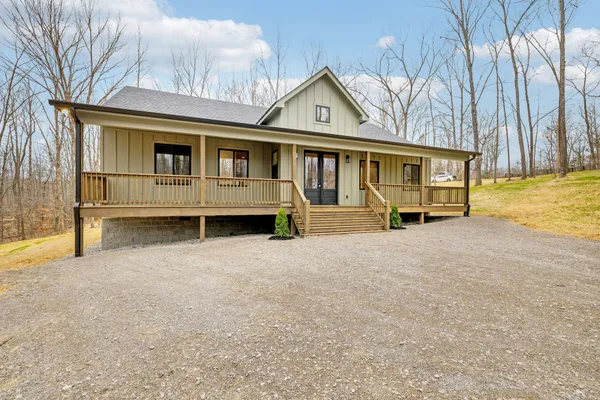 $555,000 | 6384 Old Natchez Trace, Santa Fe, TN 38482