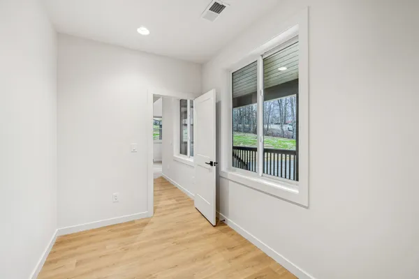 $555,000 | 6384 Old Natchez Trace, Santa Fe, TN 38482
