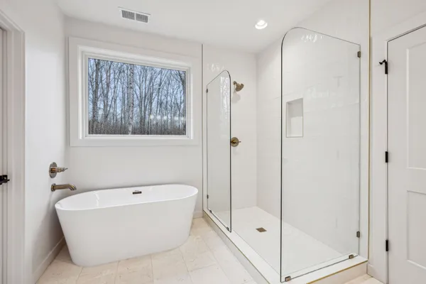 $555,000 | 6384 Old Natchez Trace, Santa Fe, TN 38482