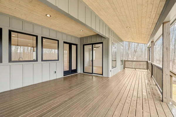$555,000 | 6384 Old Natchez Trace, Santa Fe, TN 38482