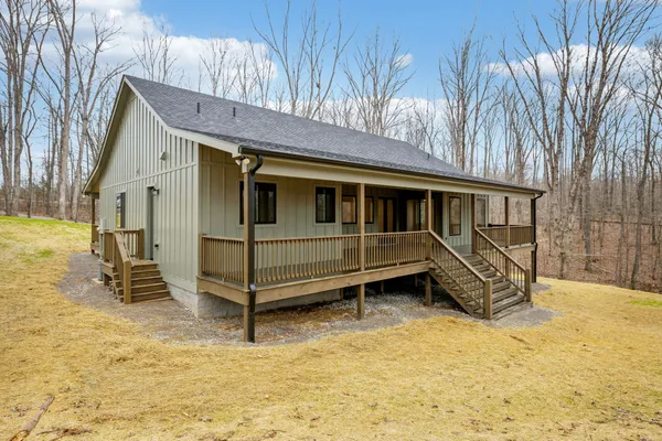 $555,000 | 6384 Old Natchez Trace, Santa Fe, TN 38482