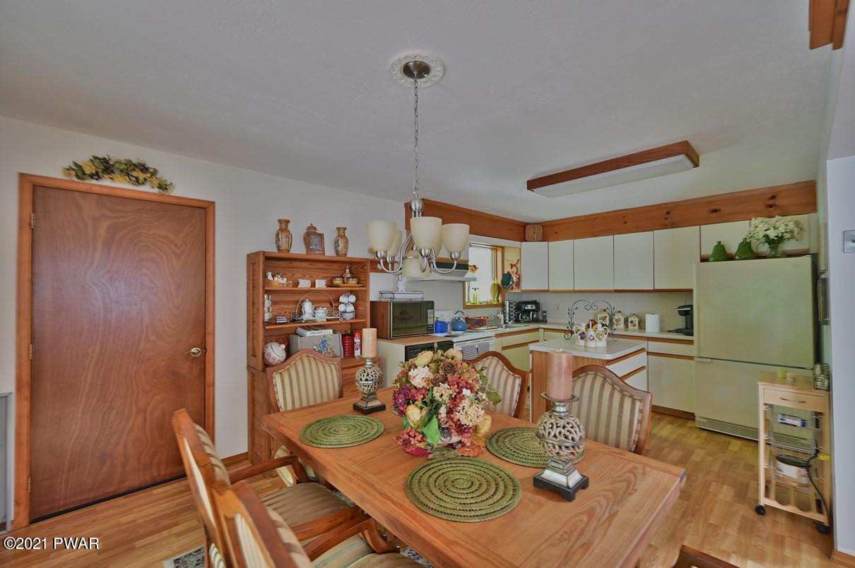207 Boulder Road Lake Ariel, PA 18436 - Photo 24 of 66
