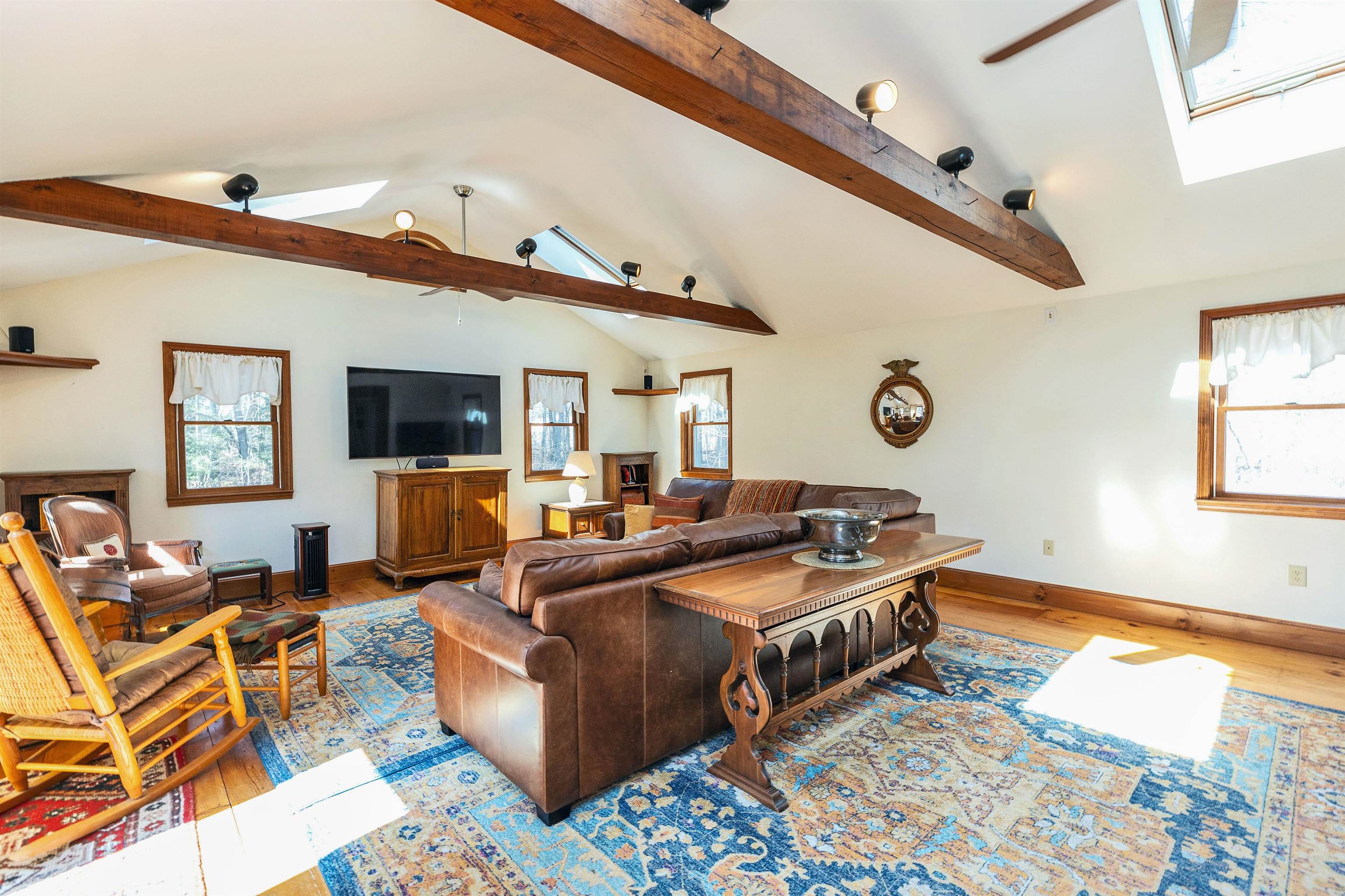 33 Millbrook Drive Milford, NH 03055 - Photo 13 of 42