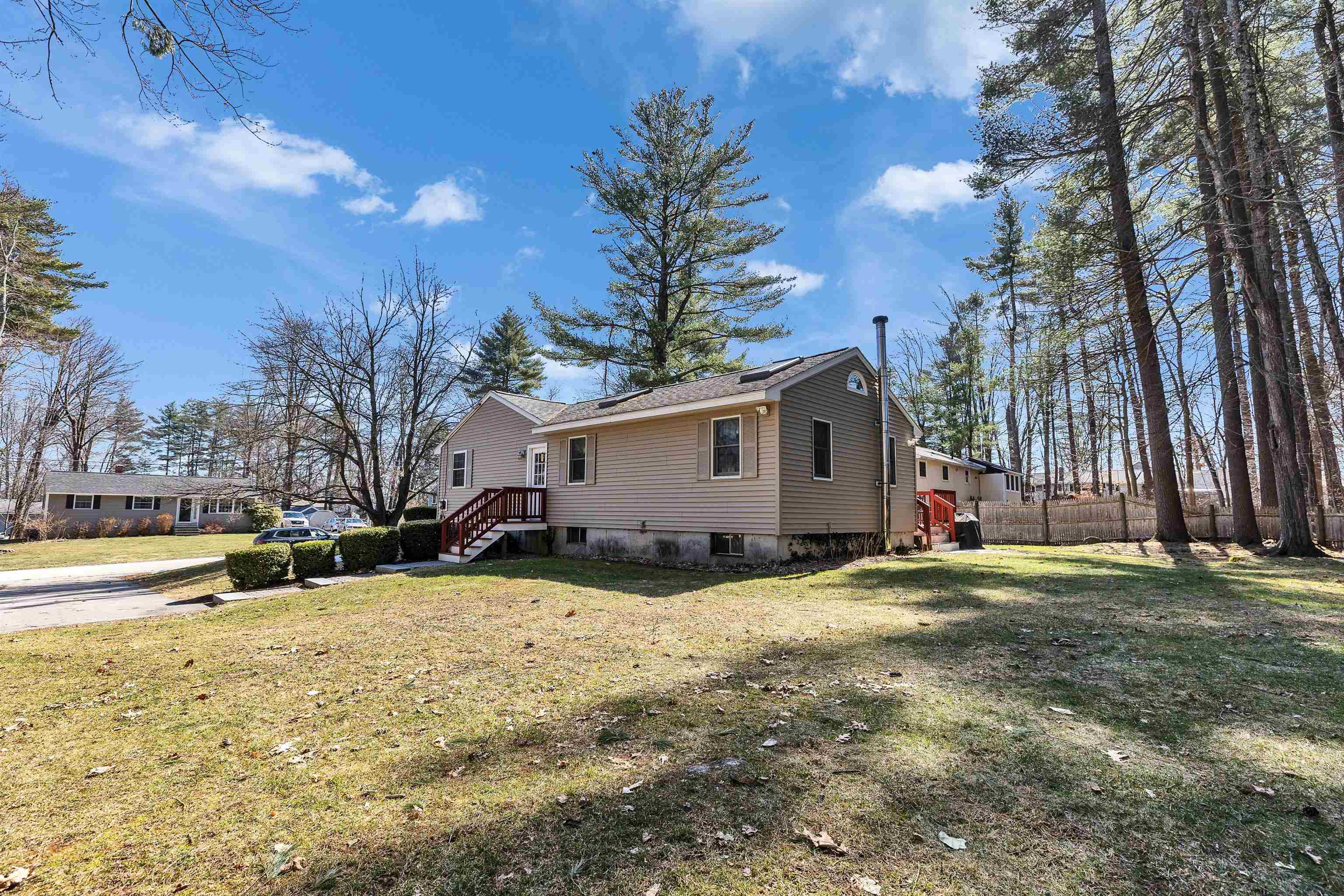 33 Millbrook Drive Milford, NH 03055 - Photo 6 of 42