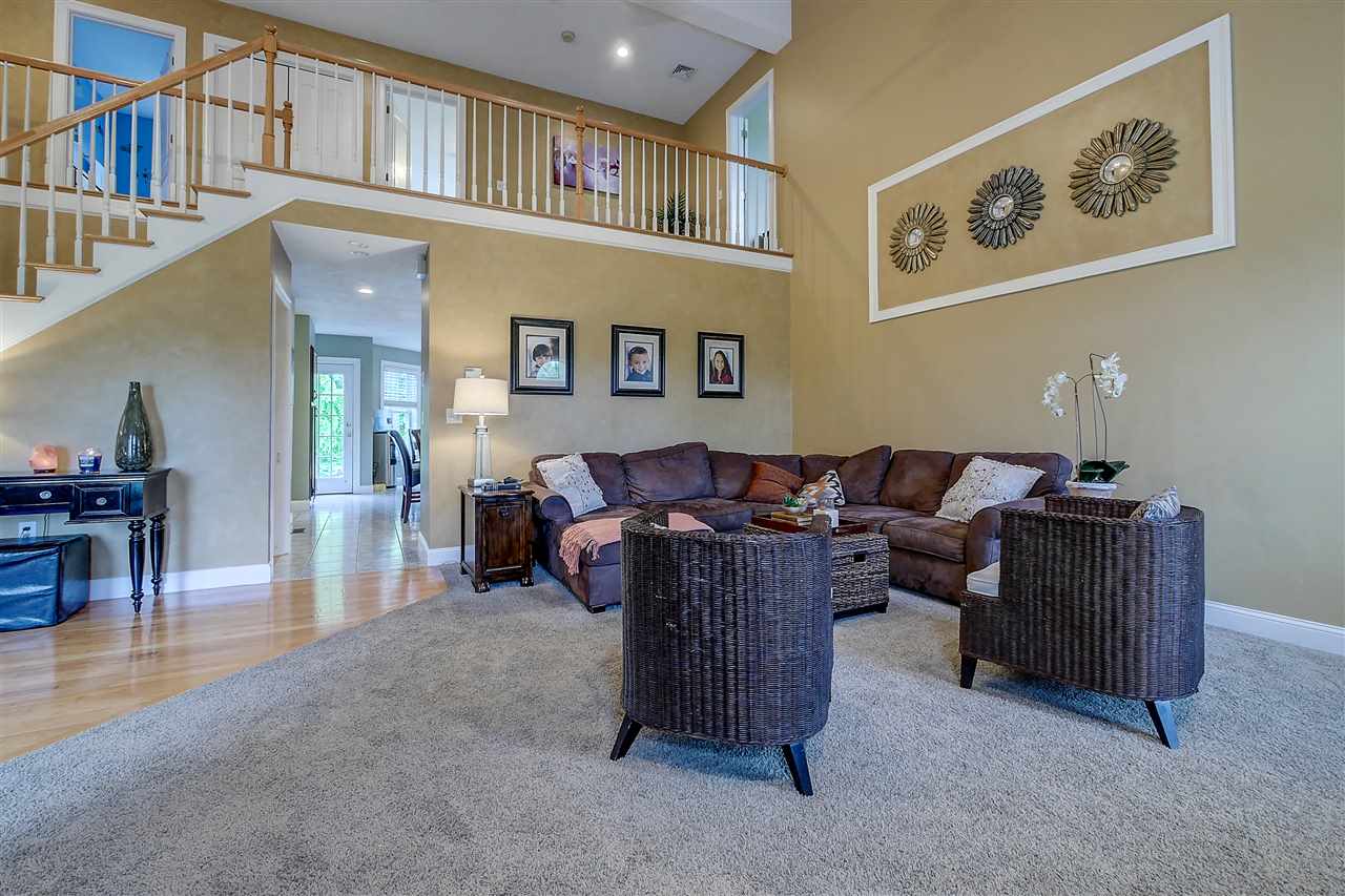 22 Castle Hill Road Windham, NH 03087 - Photo 8 of 39