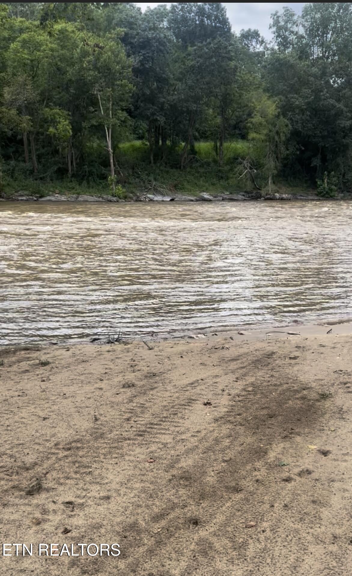 121 River Chase Way Newport, TN 37821 - Photo 2 of 6 Riverfront