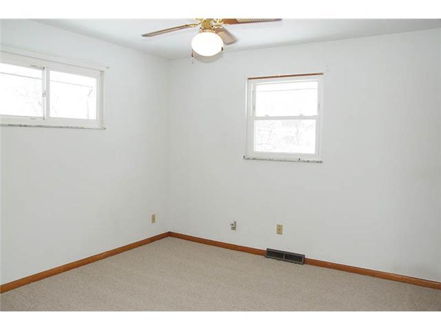 672 Bernhard Road Columbus, OH 43213 - Photo 7 of 15