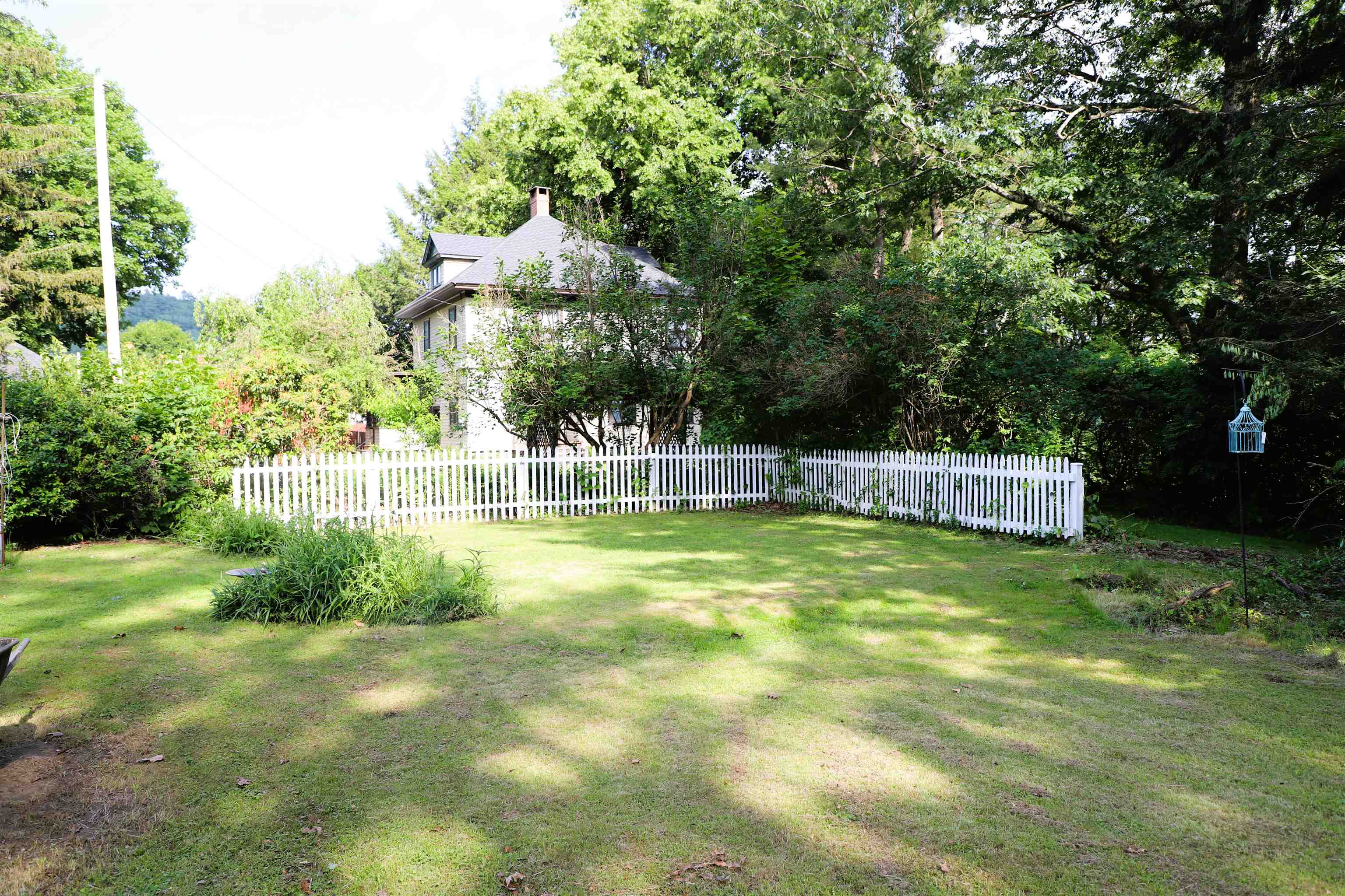 79 Wall Street Springfield, VT 05156 - Photo 30 of 36