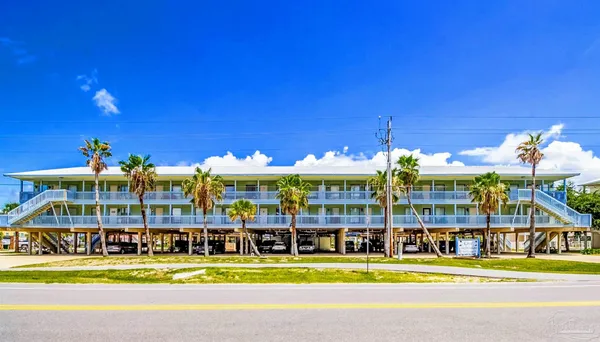 $237,500 | 920 West Lagoon Avenue, Unit A118, Gulf Shores, AL 36542