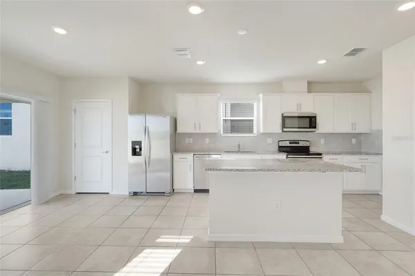 $2,500 | 7780 Syracuse Drive, Clermont, FL 34714