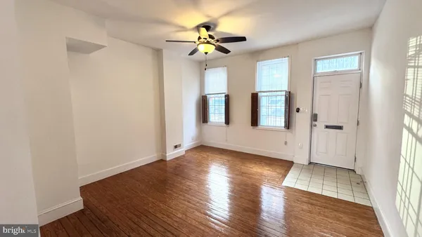 $3,800 | 605 2nd Street Northeast, Washington, DC 20002