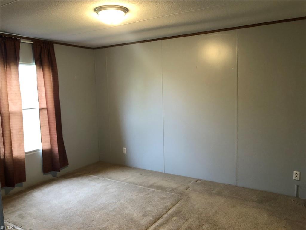 2255 South Center Church Road Thurmond, NC 28683 - Photo 8 of 18 Gallery Image 8