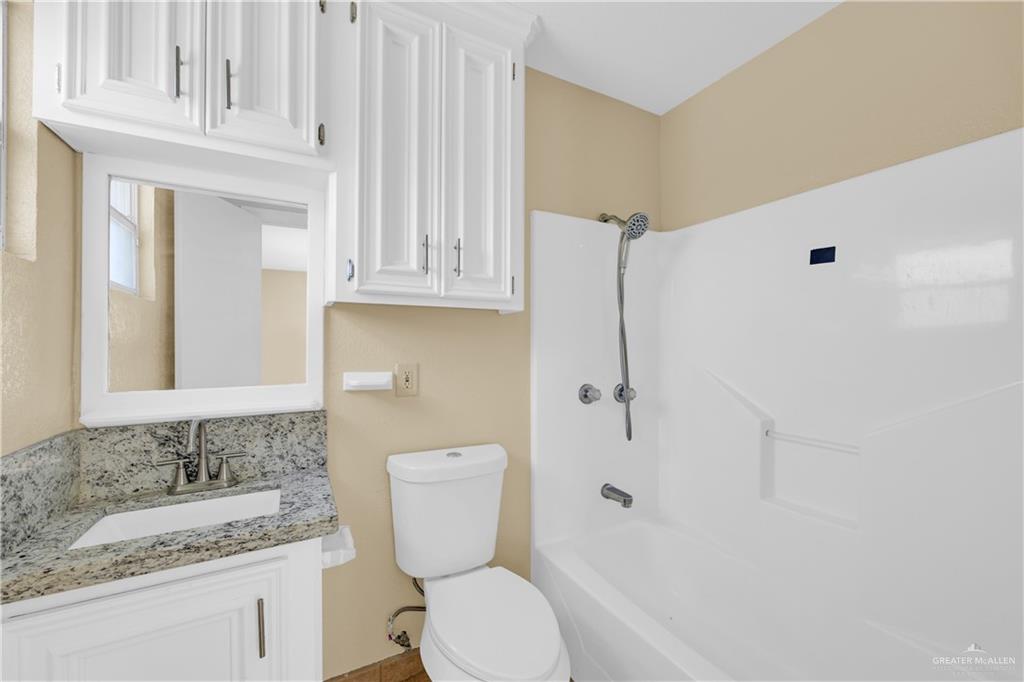 310 Adams Avenue Alton, TX 78573 - Photo 15 of 22