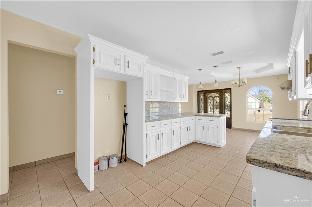 310 Adams Avenue Alton, TX 78573 - Photo 8 of 22